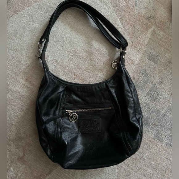 Coach Handbags - Coach Poppy Black Patent Leather Bag